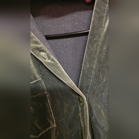 Express Olive Velvet Shirt - Picture 2 of 7
